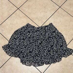 Royal Bones by Tripp NYC Y2K Skull Ruffle Mini Skirt Goth Punk Medium